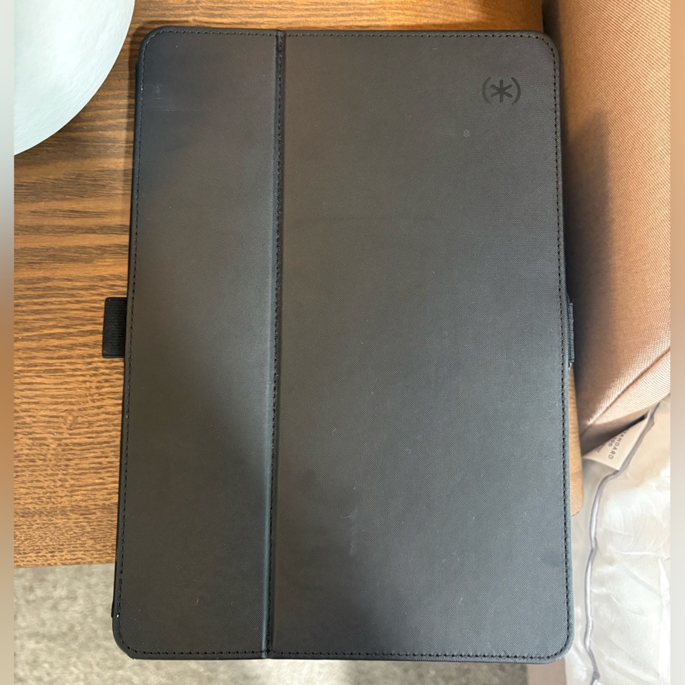 Speck Black Tablet Cover